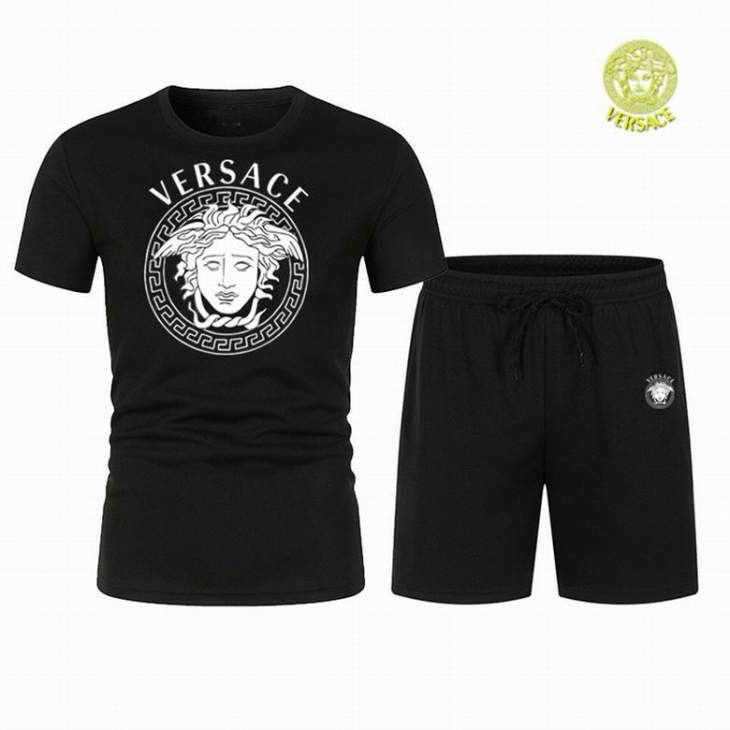 Picture of Versace Shirt Pant Suits _SKUVersaceM-5XL12yn21825099
